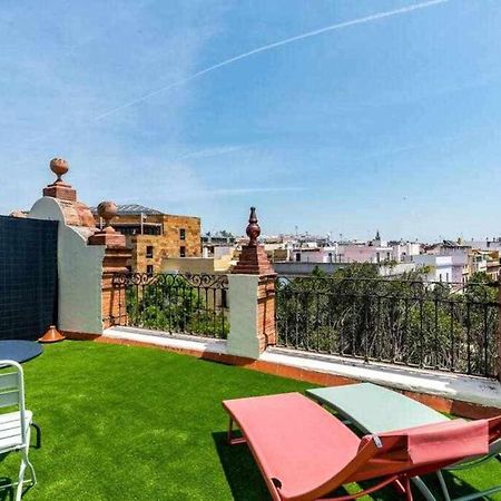 Casa Mint Triana Apartamento Sevilha Exterior foto