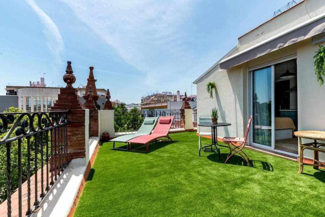 Casa Mint Triana Apartamento Sevilha Exterior foto