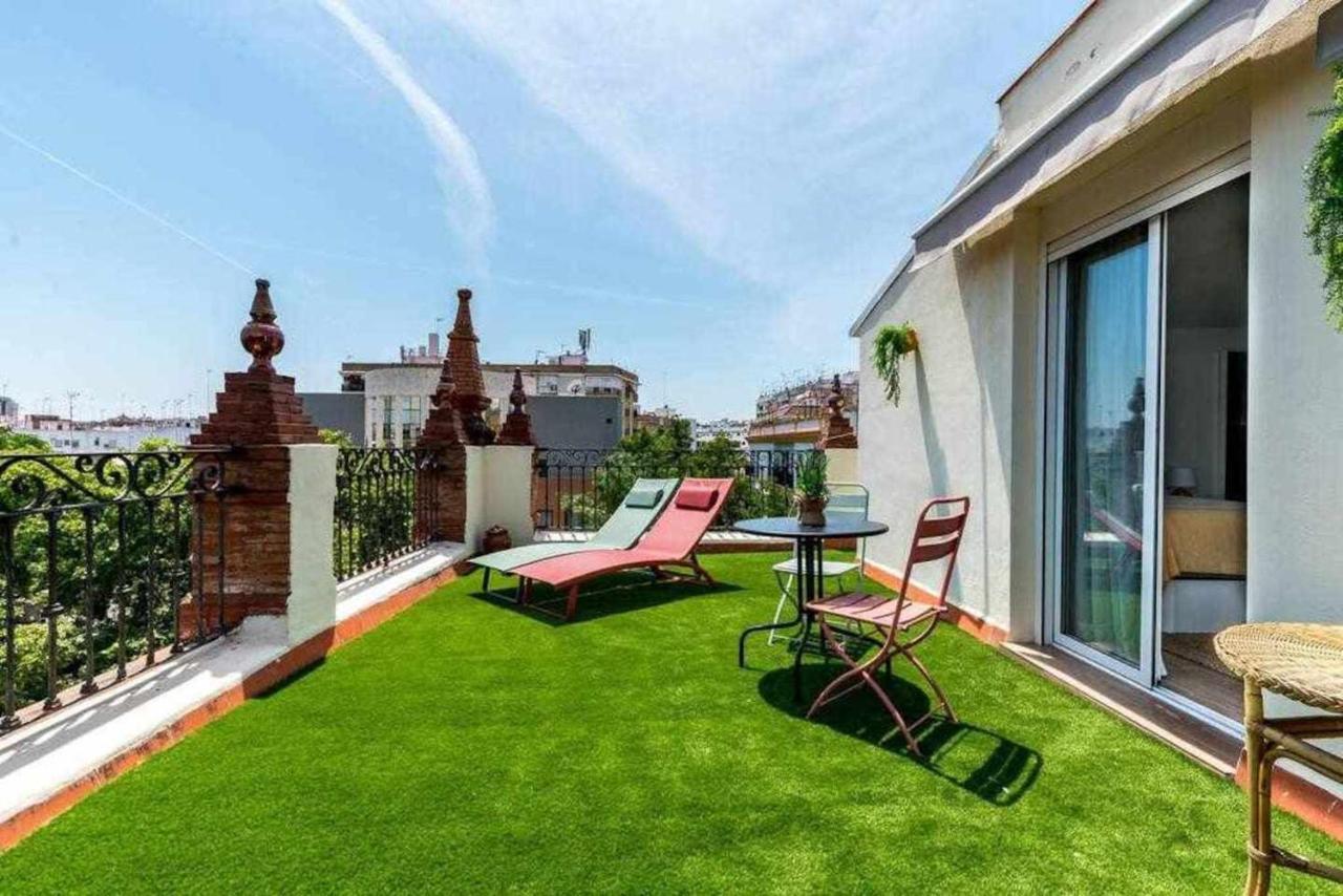 Casa Mint Triana Apartamento Sevilha Exterior foto
