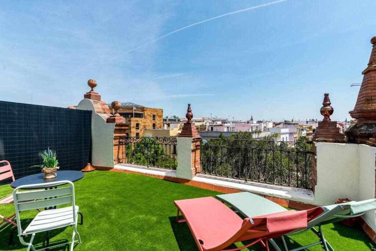 Casa Mint Triana Apartamento Sevilha Exterior foto